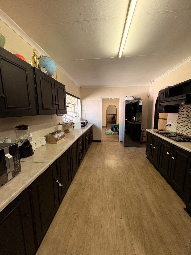 4 Bedroom Property for Sale in Wilkoppies North West